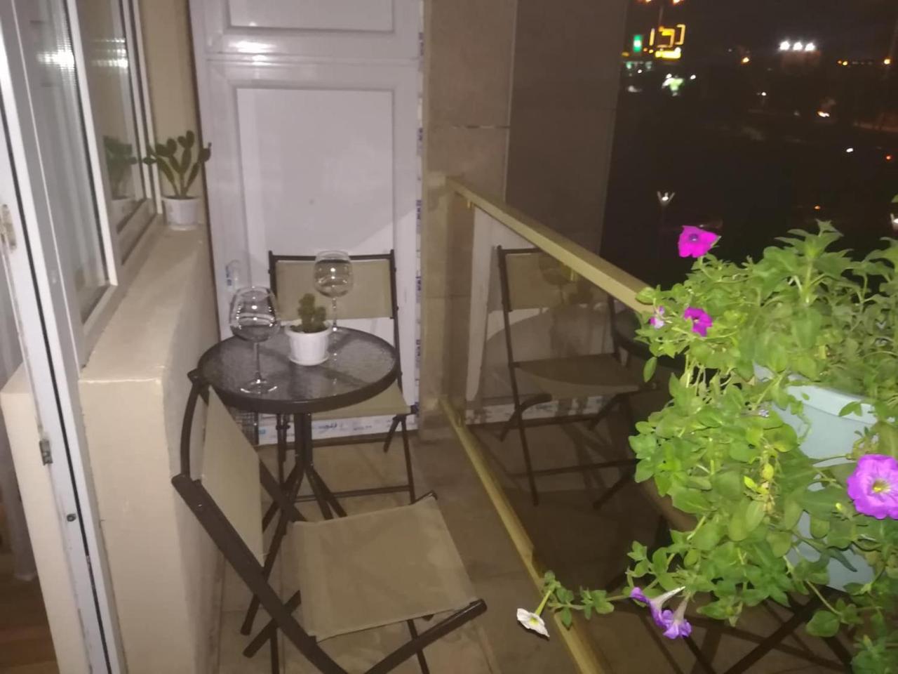 Alexander III Apartment Tbilisi ภายนอก รูปภาพ